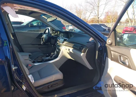 2013 Honda Accord Ex-L V-6 z USA, uszkodzony, nr VIN 1HGCR3F82DA009401